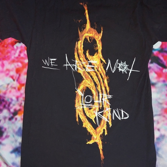 Slipknot "We Are Not Your Kind" T-shirt - Picture 4 of 5